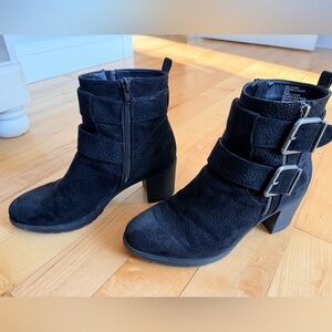 NWOT Black Booties